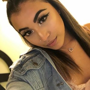 Meet your Posher, Karla